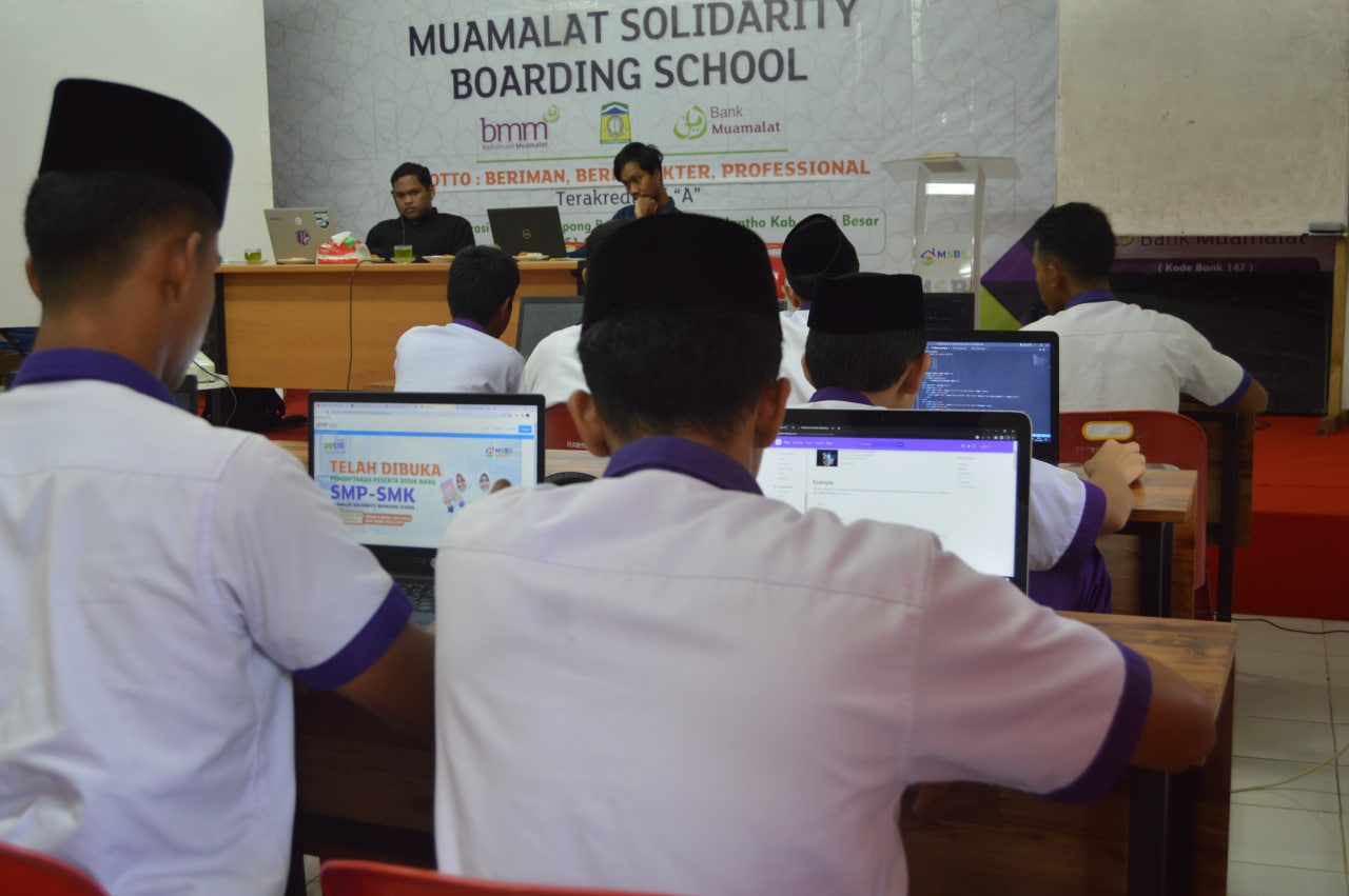 Santri msbs selesaikan pelatihan coding bersama muslimlife pesantren